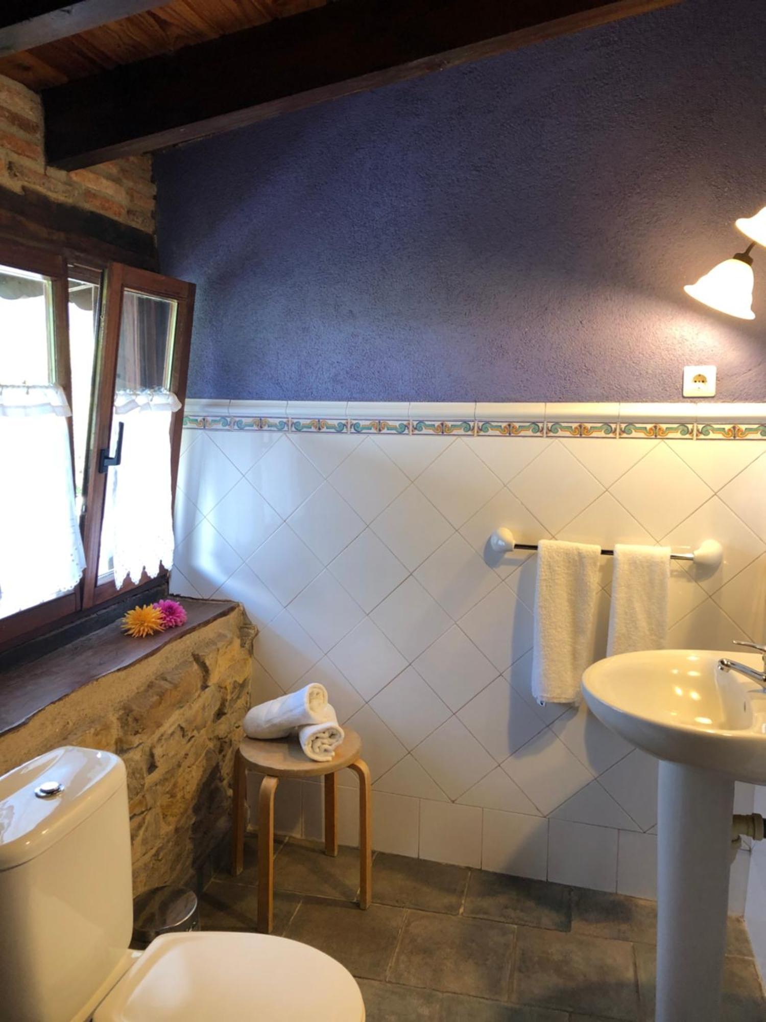 Aristieta Guest House Ajangiz Luaran gambar